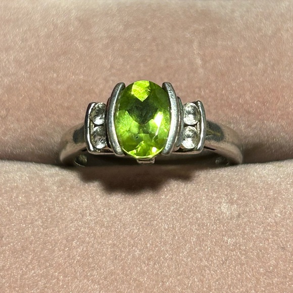 HDS designer 925 sterling silver peridot and clear sapphire gemstone ring 6.75 - Picture 1 of 14